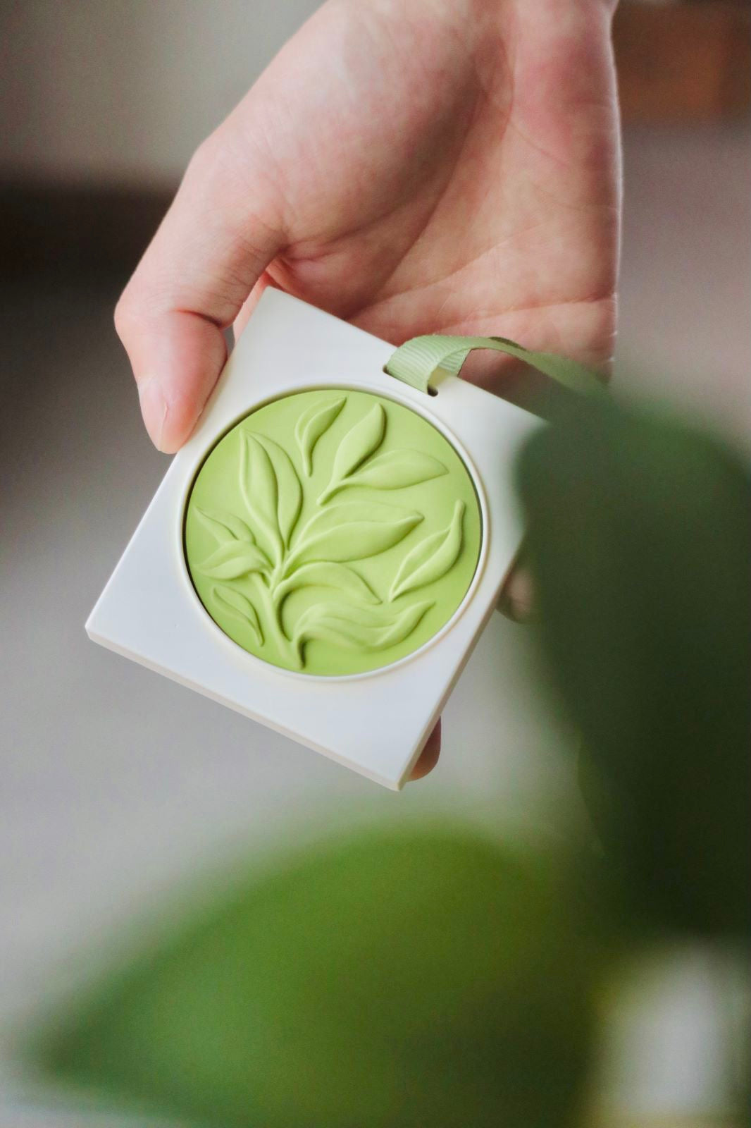 [ GREEN - SPRINGTEA ] Oriental Tea Spirit Aroma Diffuser Pendant