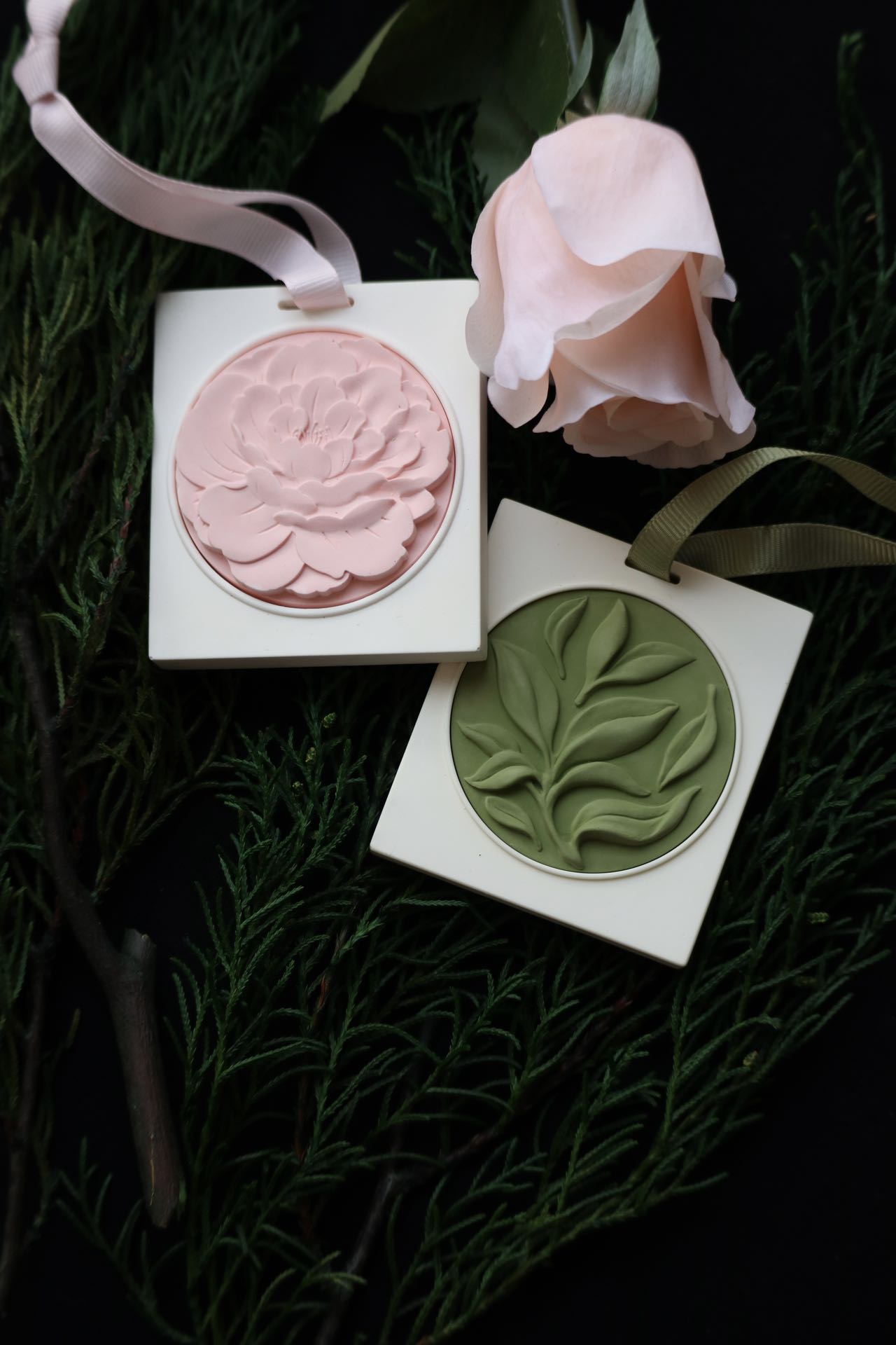 [ GREEN - SPRINGTEA ] Oriental Tea Spirit Aroma Diffuser Pendant