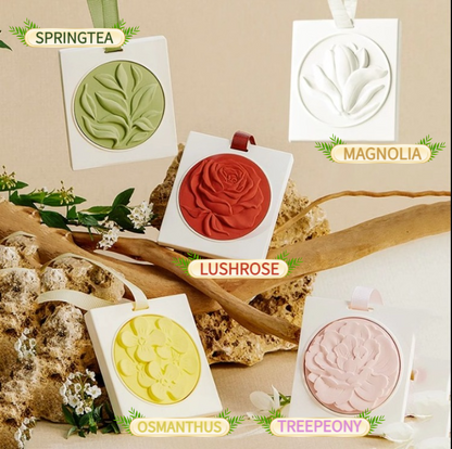 [ RED - LUSHROSE ] Oriental Tea Spirit Aroma Diffuser Pendant